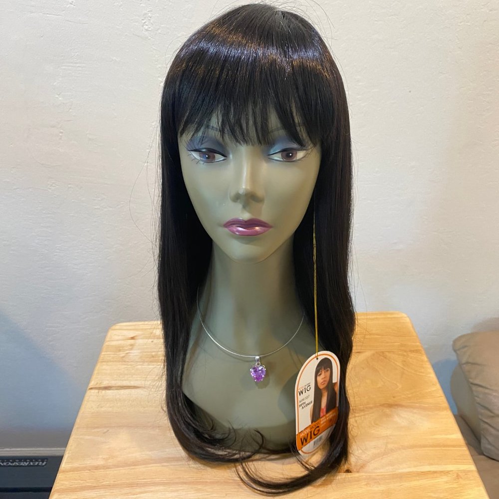 #141A MODEL MODEL SYNTHETIC WIG